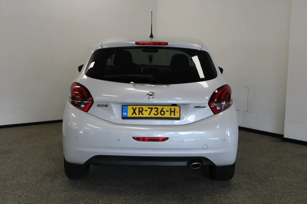 Peugeot 208 1.2 PureTech GT-Line (bj 2019) uit 2019, foto 6