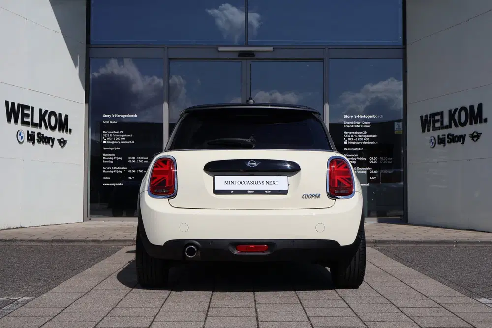 Mini Hatchback Cooper Chili uit 2020, foto 10