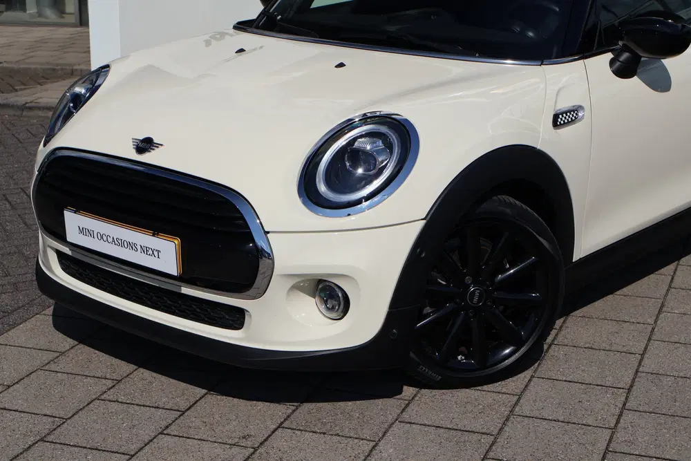 Mini Hatchback Cooper Chili uit 2020, foto 2