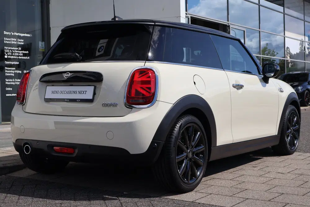 Mini Hatchback Cooper Chili uit 2020, foto 9