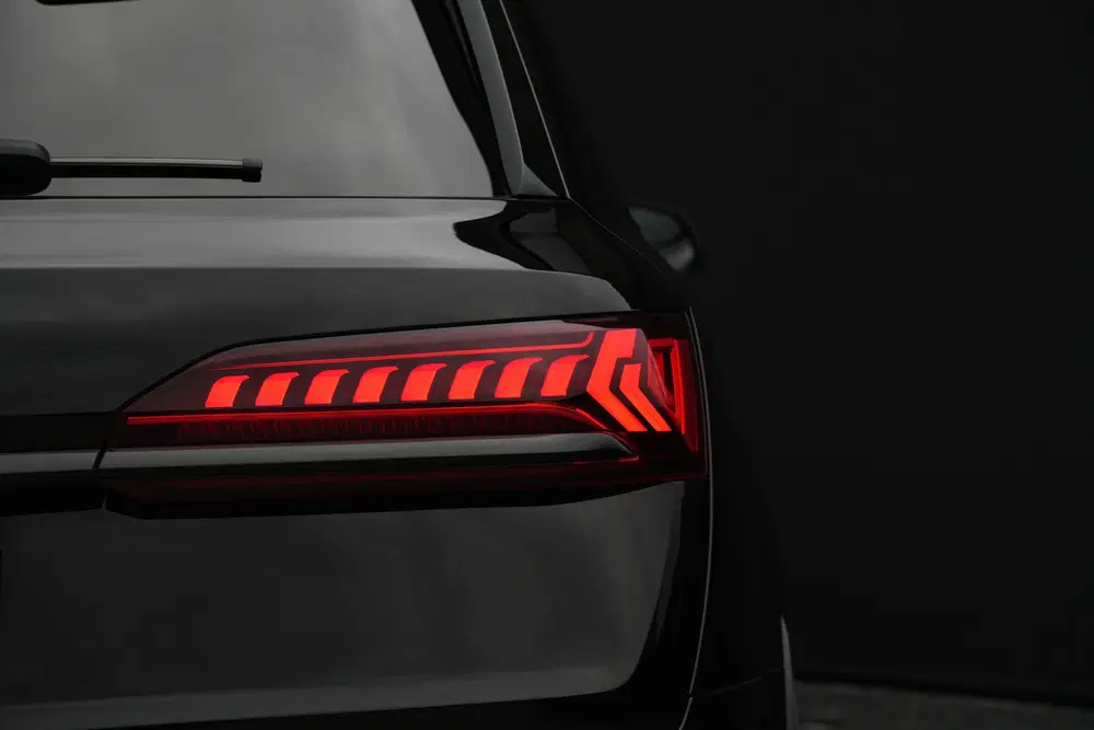 Audi Q7 55 TFSI e quattro Pro Line S uit 2021, foto 11