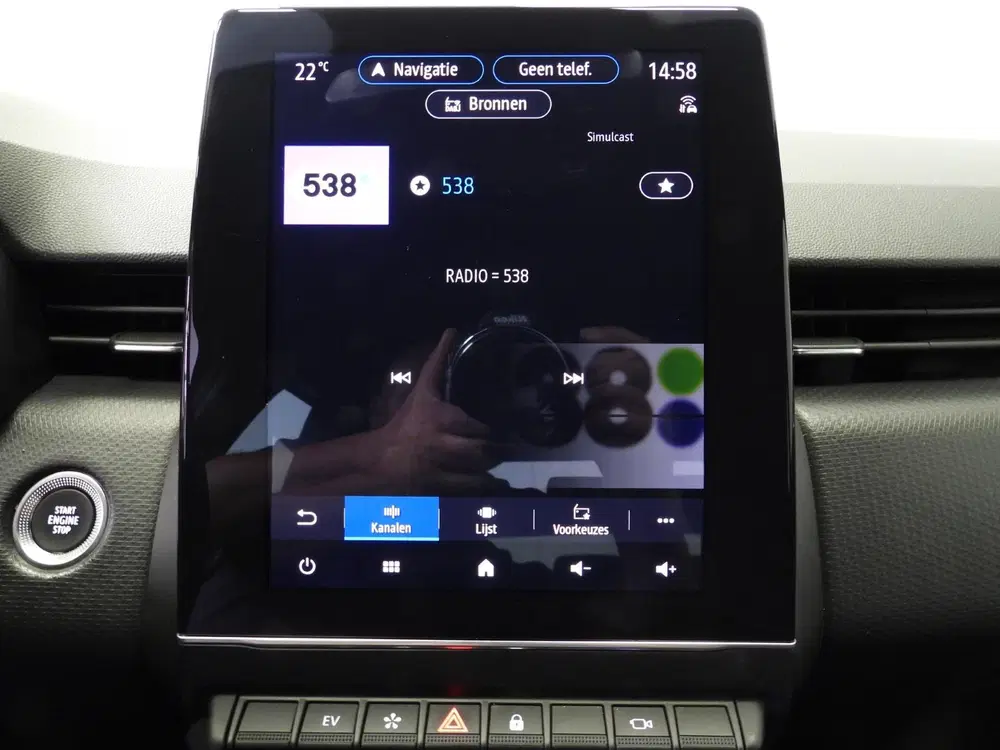 Renault Clio 1.6 E-Tech Hybrid 140 Intens NAVI uit 2022, foto 10