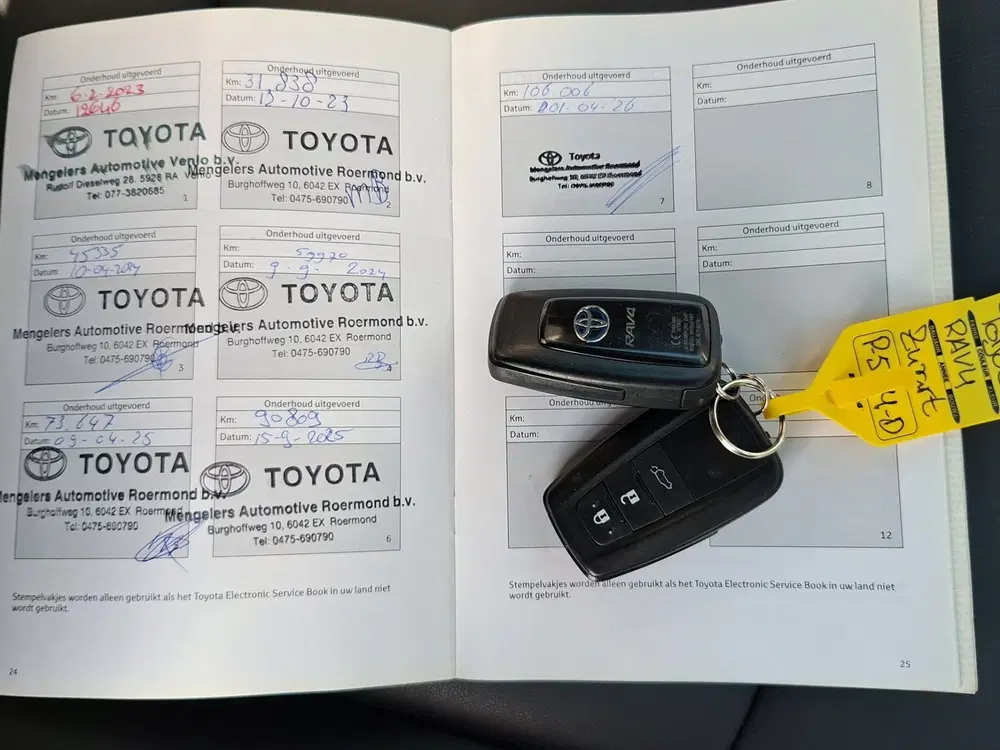 Toyota RAV 4 2.5 Hybrid AWD Style uit 2022, foto 11