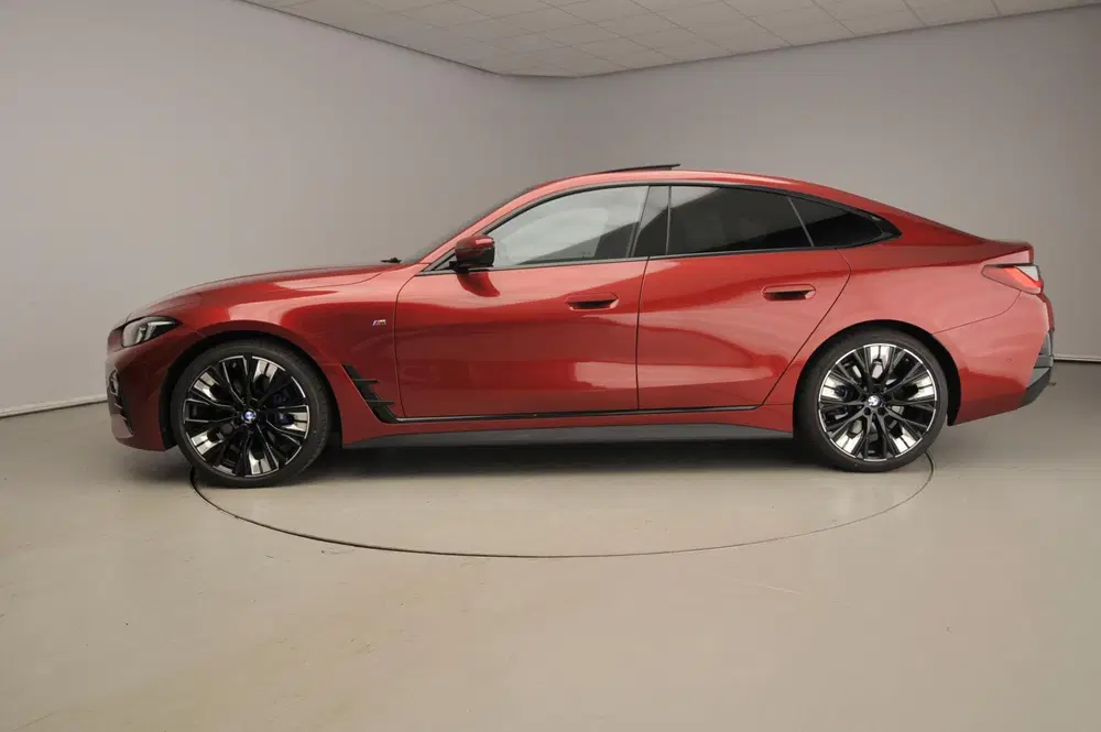 BMW 4-serie Gran Coupe 420i uit 2025, foto 2