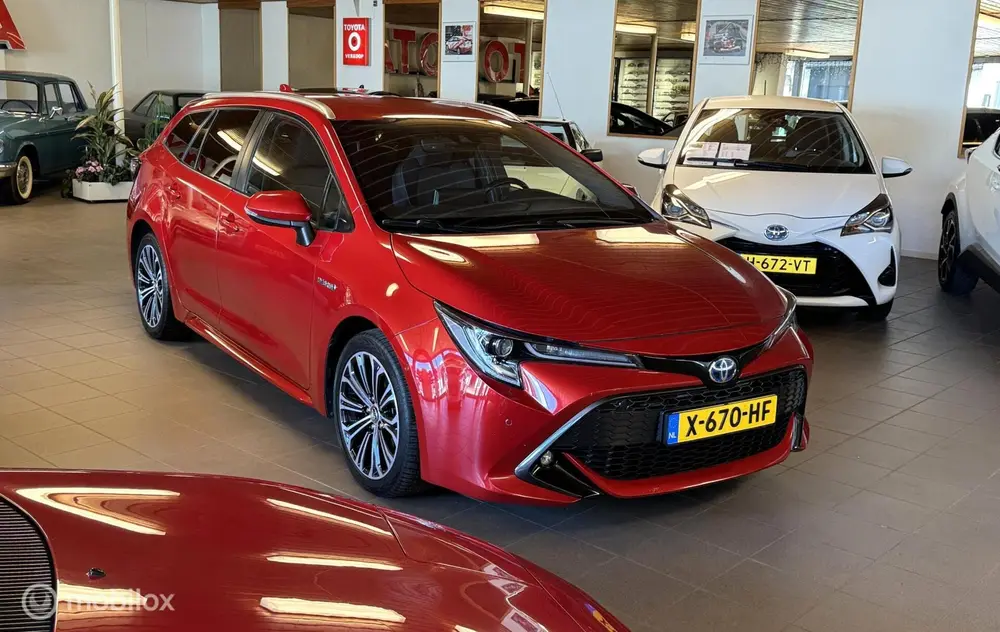 Toyota Corolla 2.0 Hybrid. Carplay uit 2019, foto 4