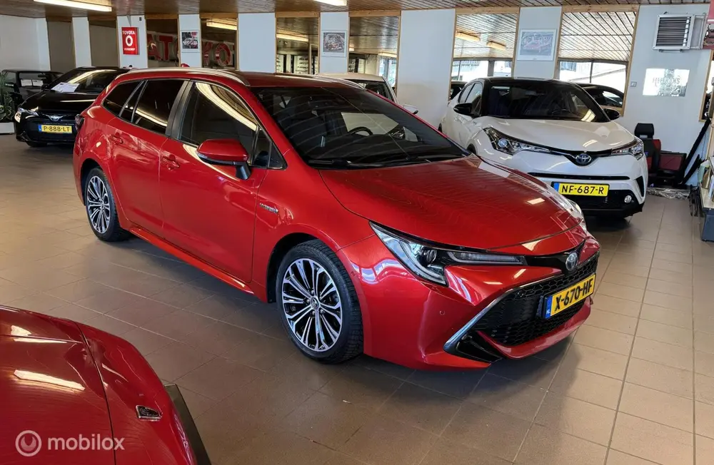 Toyota Corolla 2.0 Hybrid. Carplay uit 2019, foto 5