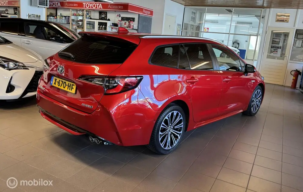 Toyota Corolla 2.0 Hybrid. Carplay uit 2019, foto 7