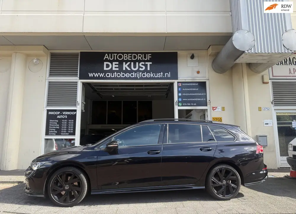 Volkswagen Golf Variant 1.5 eTSI 150pk DSG R-Line Kuipstoele uit 2021