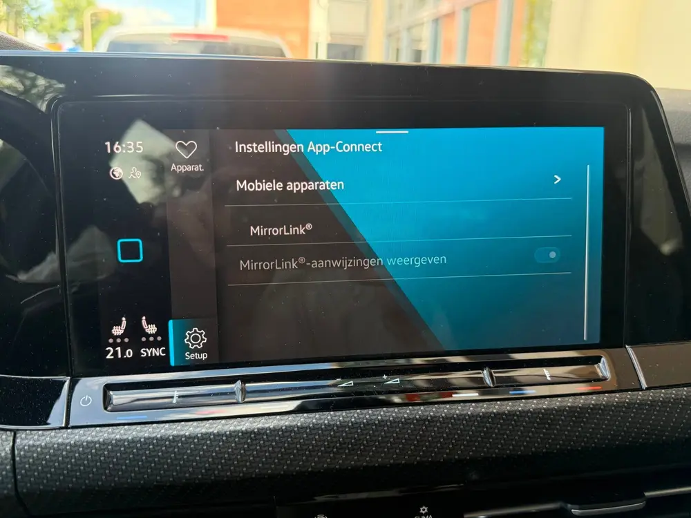 Volkswagen Golf Variant 1.5 eTSI 150pk DSG R-Line Kuipstoele uit 2021, foto 19