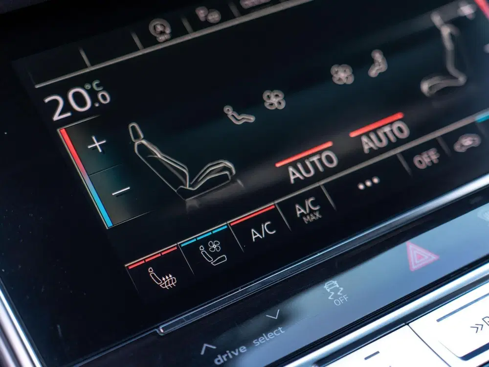 Audi RS6 4.0 TFSI Quattro uit 2022, foto 16