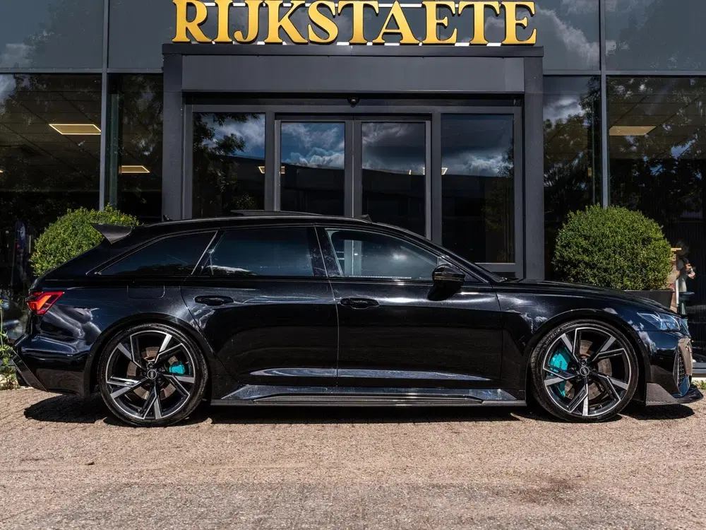 Audi RS6 4.0 TFSI Quattro uit 2022, foto 6