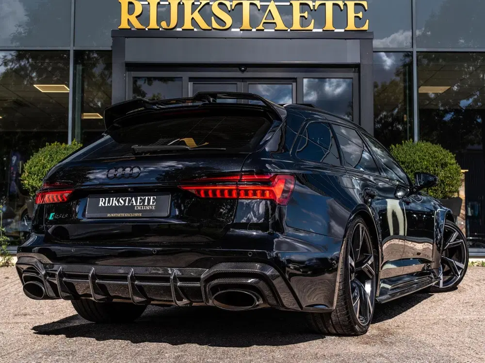 Audi RS6 4.0 TFSI Quattro uit 2022, foto 7