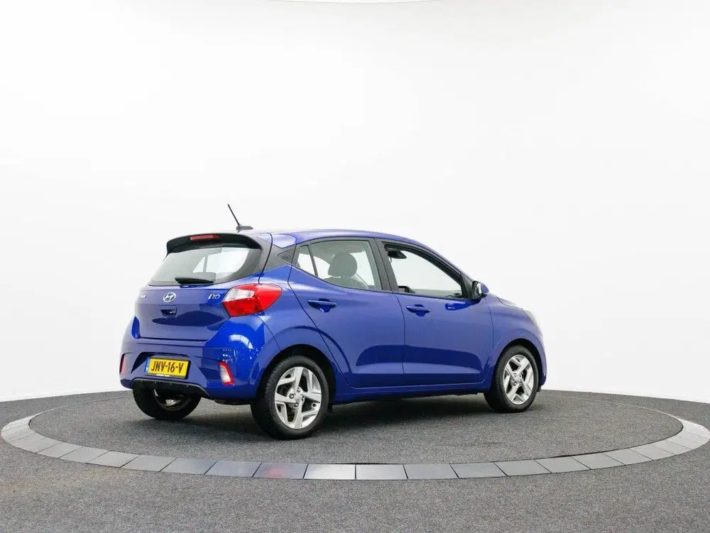 Hyundai i10 1.0 Comfort 5-zits Automaat uit 2023, foto 2