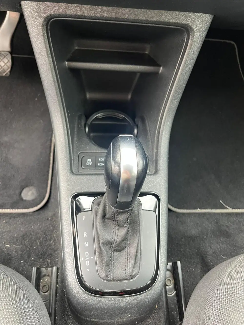 Volkswagen Up! E up! Elektromotor 82pk 5D 2019 Wit uit 2019, foto 15