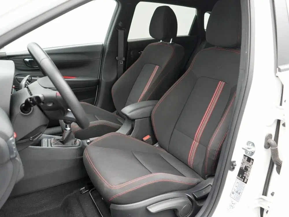 Hyundai i20 1.2 N Line uit 2025, foto 15