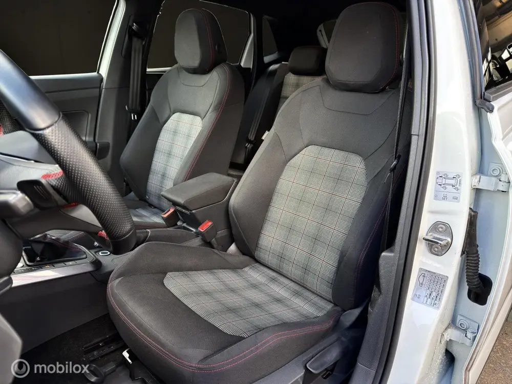 Volkswagen Polo 2.0 TSI GTI |Pano |Beats |Keyless |Sfeer |IQ uit 2023, foto 7
