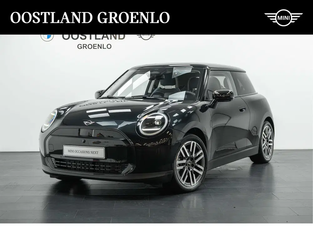 Mini Hatchback Cooper E uit 2024