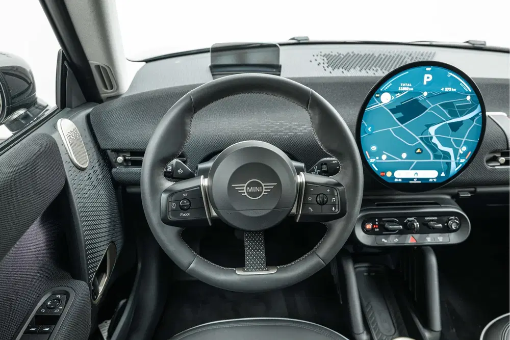 Mini Hatchback Cooper E uit 2024, foto 20