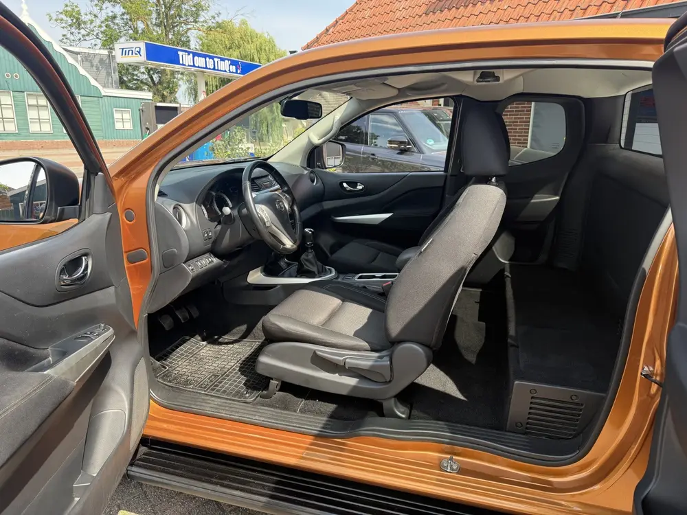 Nissan Navara 2.3 dCi N-Connecta King Cab - 163PK 4 WD 1ste uit 2019, foto 10