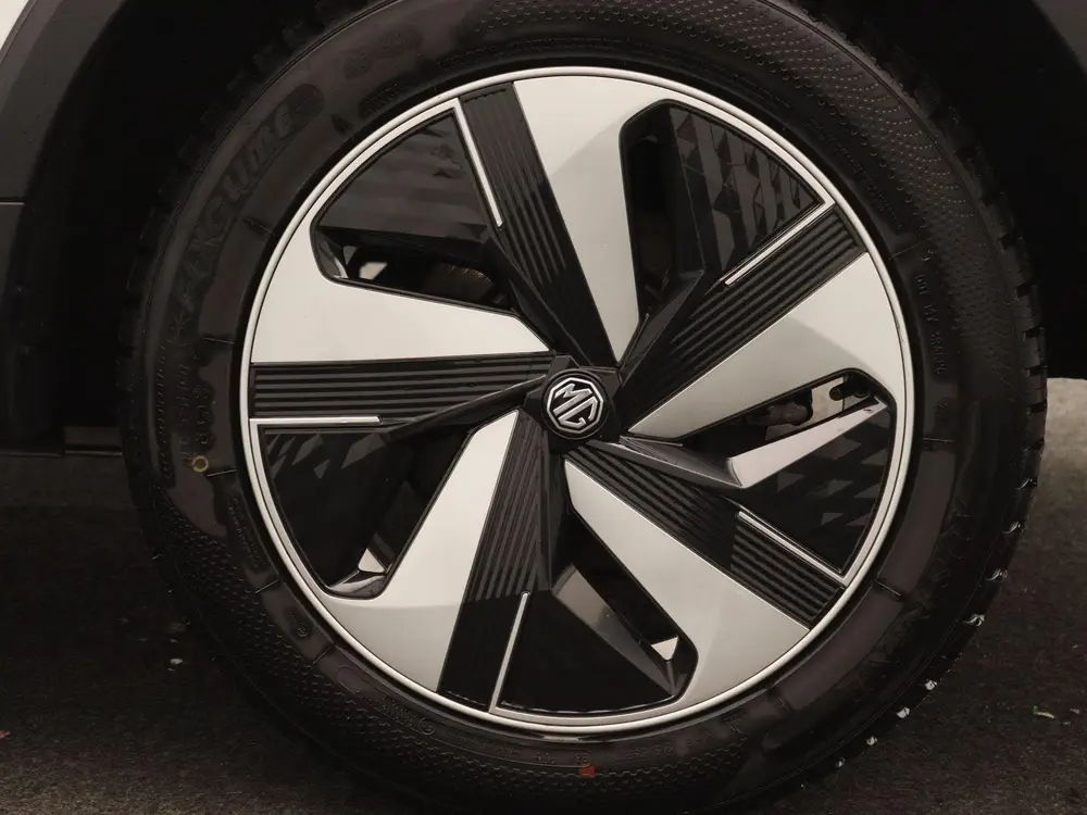 MG ZS Long Range Luxury 70 kWh uit 2023, foto 17