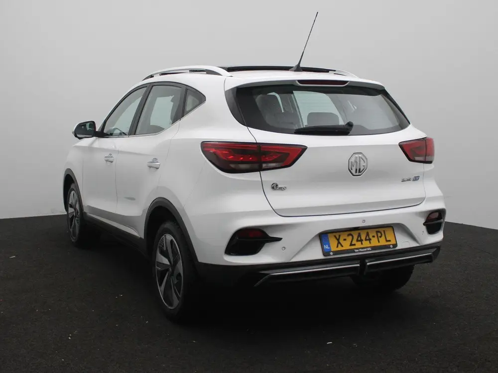 MG ZS Long Range Luxury 70 kWh uit 2023, foto 2