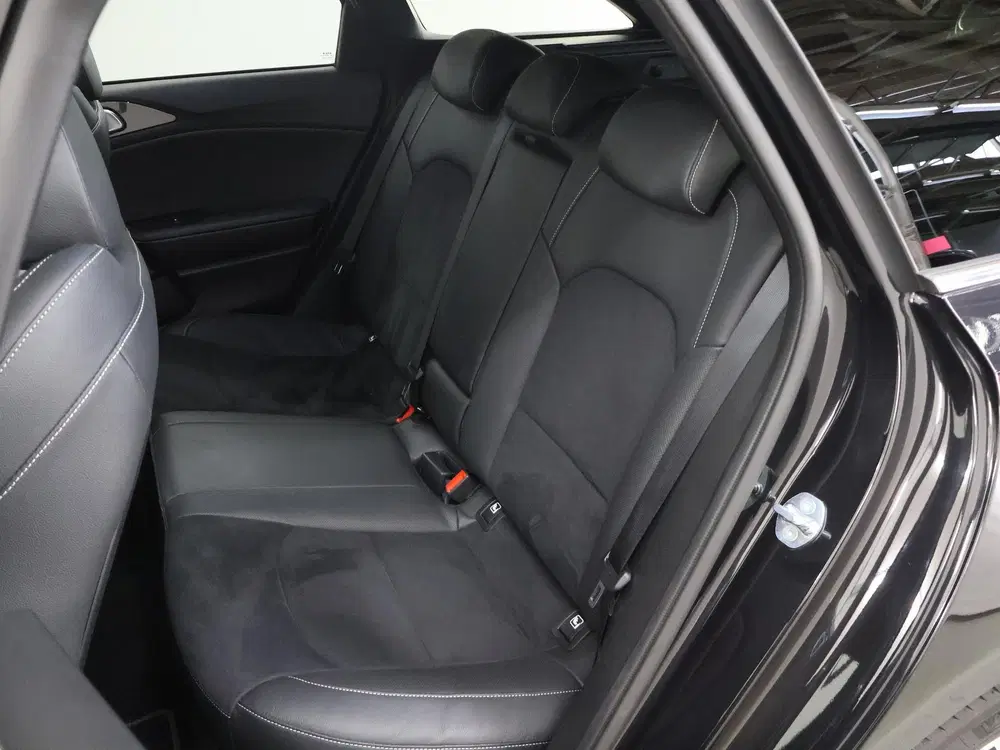 Kia Ceed 1.5 T-GDi GT-Line uit 2025, foto 12