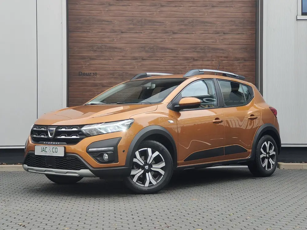 Dacia Sandero 1.0 TCe Bi-Fuel Stepway Serie Limitee 15th Ann uit 2020, foto 10