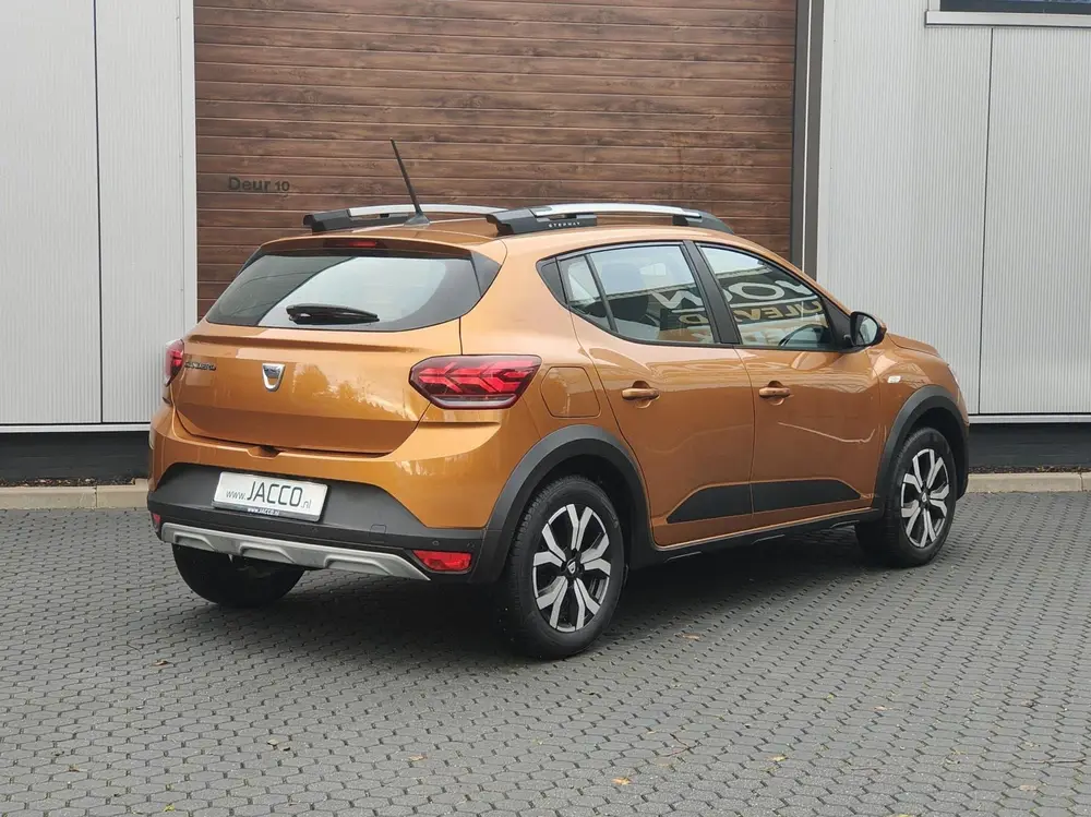 Dacia Sandero 1.0 TCe Bi-Fuel Stepway Serie Limitee 15th Ann uit 2020, foto 4