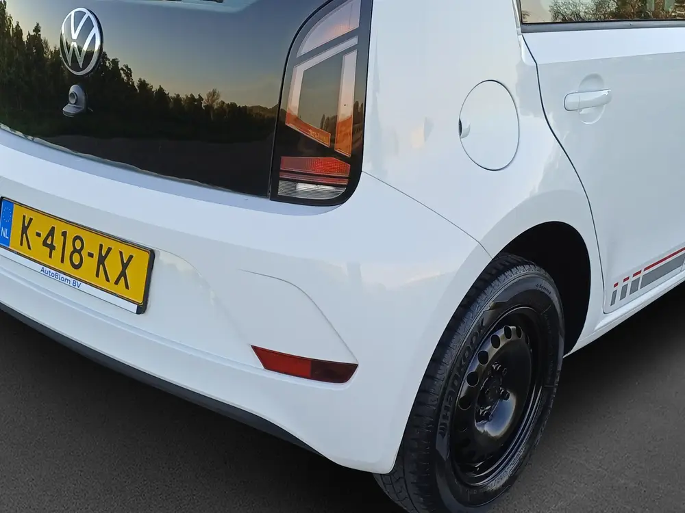 Volkswagen Up! Color Edition 1.0 /Zuinig!/Leuke uitvoering!/ uit 2021, foto 14