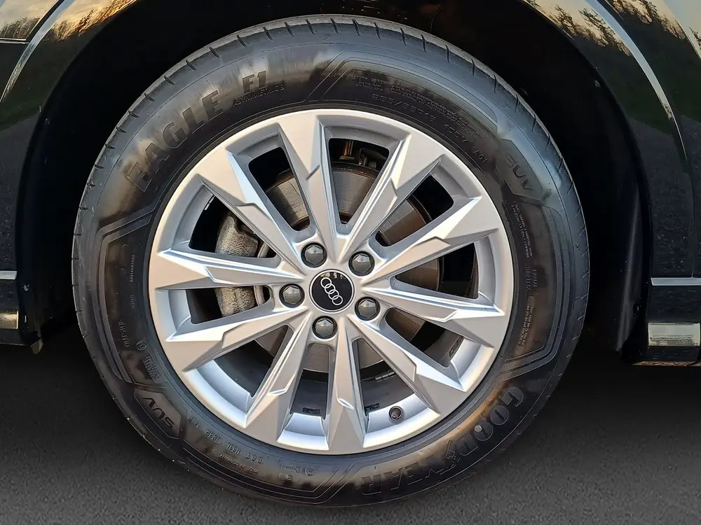 Audi Q3 35 TFSI S edition uit 2021, foto 11