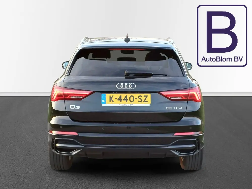 Audi Q3 35 TFSI S edition uit 2021, foto 7