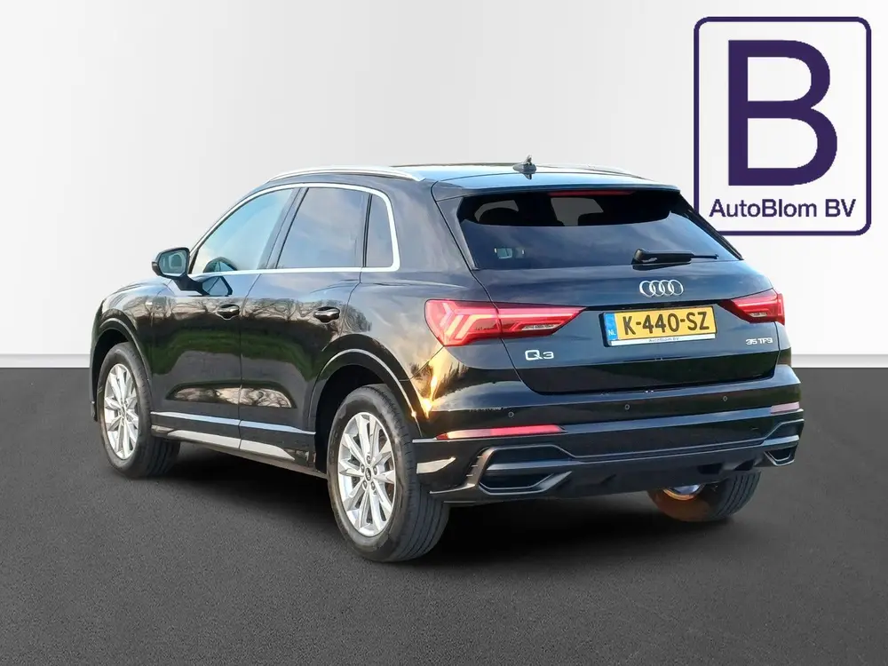 Audi Q3 35 TFSI S edition uit 2021, foto 8