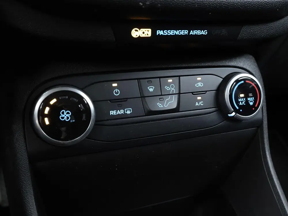 Ford Fiesta 1.1 Trend Sport (APPLE CARPLAY,NAVI,PDC,CLIMATE uit 2019, foto 17