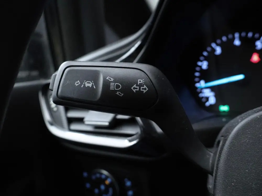 Ford Fiesta 1.1 Trend Sport (APPLE CARPLAY,NAVI,PDC,CLIMATE uit 2019, foto 9