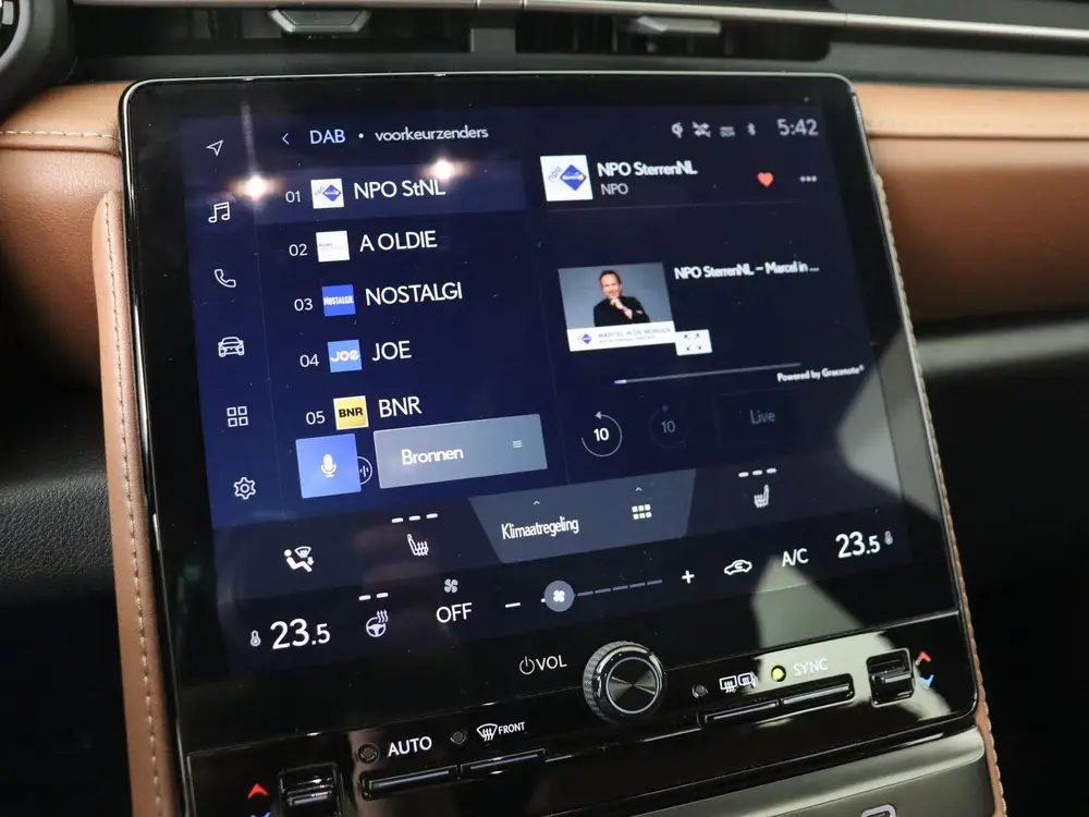 Lexus LBX Relax + Advanced Pack uit 2024, foto 7