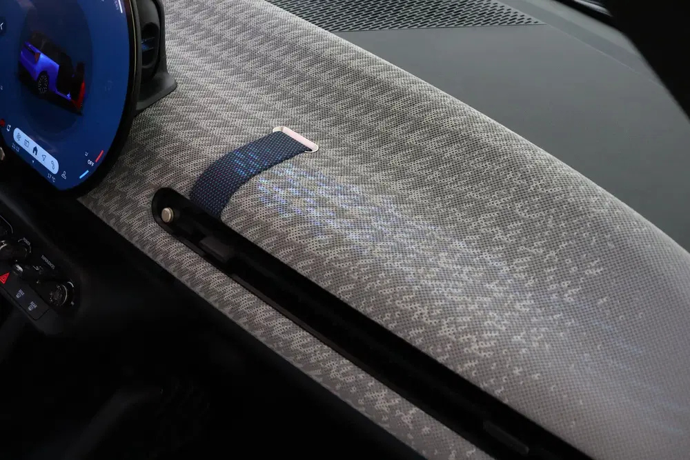 Mini Hatchback Cooper E uit 2024, foto 16