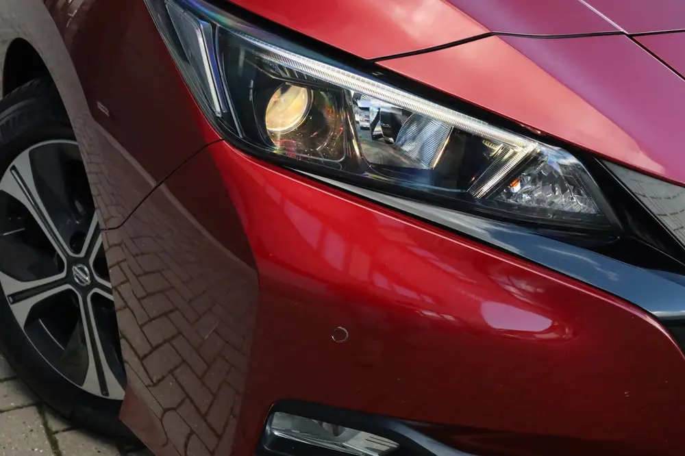 Nissan Leaf N-Connecta 40 kWh Trekhaak Navi 360 Stuurverwarm uit 2019, foto 20