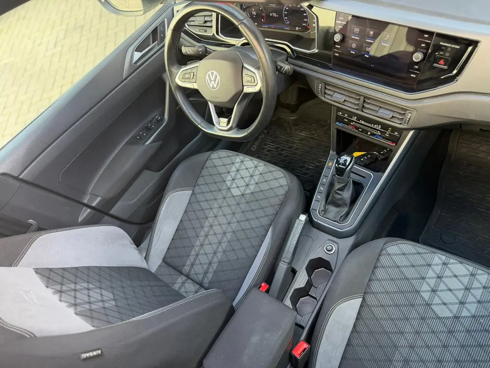 Volkswagen Taigo 1.5 TSI R-Line Panorama Virtual Dodehoek Ca uit 2023, foto 16
