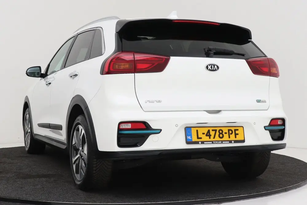 Kia Niro DynamicPlusLine 64 kWh uit 2021, foto 11