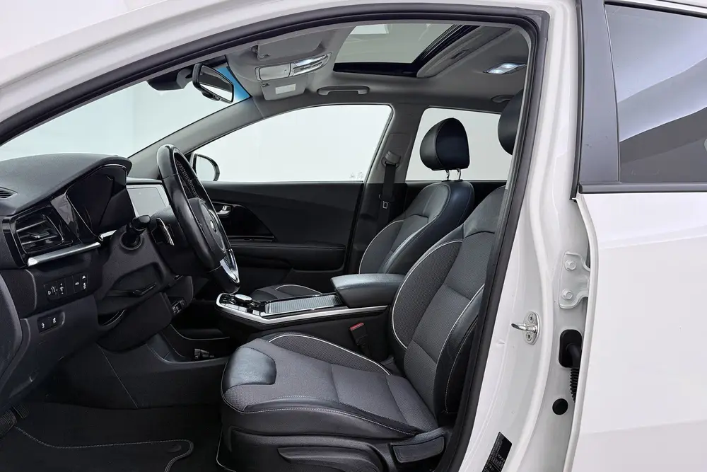Kia Niro DynamicPlusLine 64 kWh uit 2021, foto 3