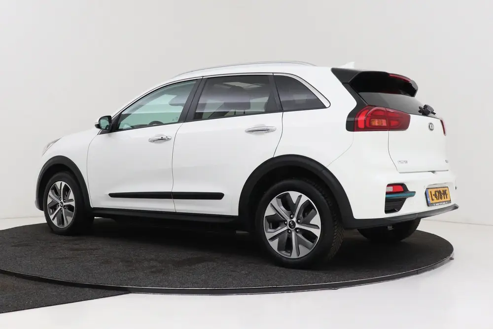 Kia Niro DynamicPlusLine 64 kWh uit 2021, foto 7