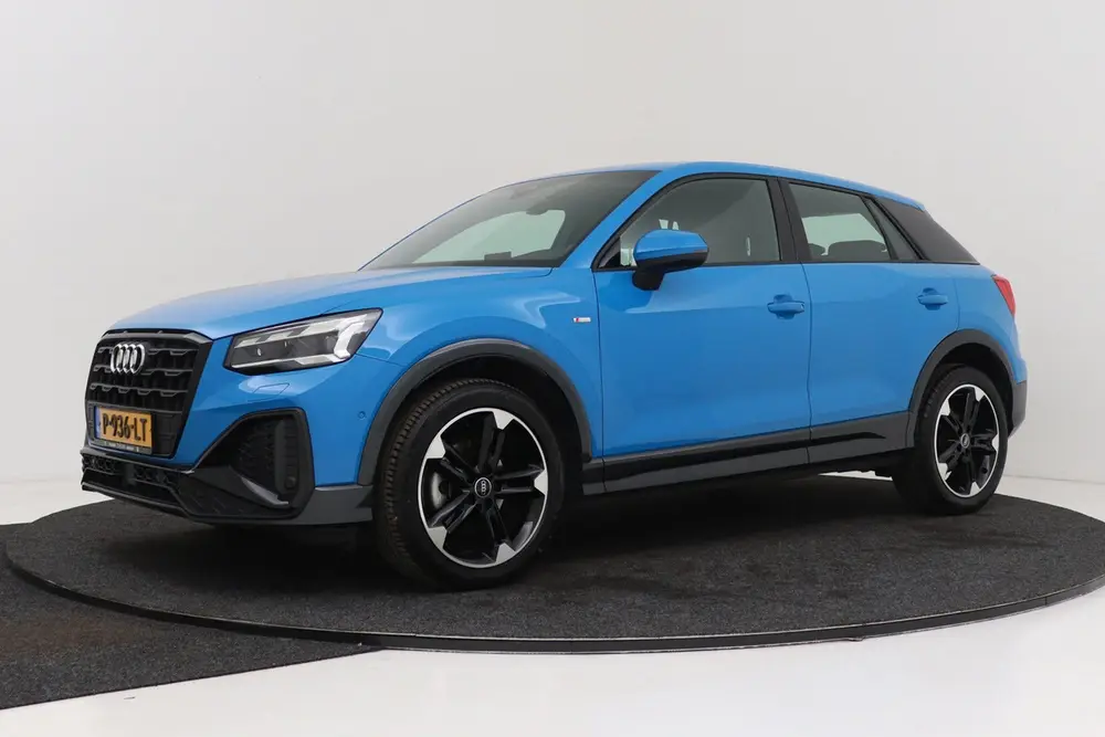 Audi Q2 35 TFSI S Edition uit 2022, foto 5