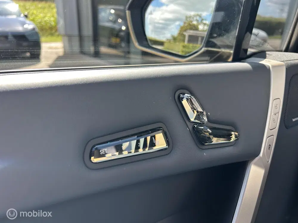 BMW iX xDrive40 High Executive Pano Harman uit 2021, foto 20