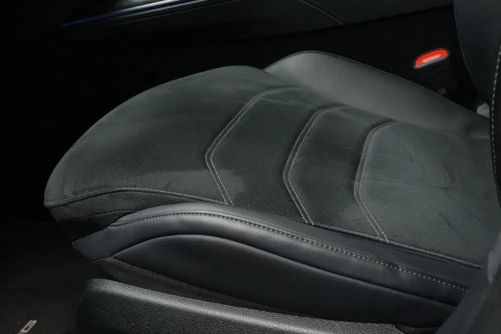 Mercedes-Benz E-Klasse 300 e Exclusive Line uit 2024, foto 12