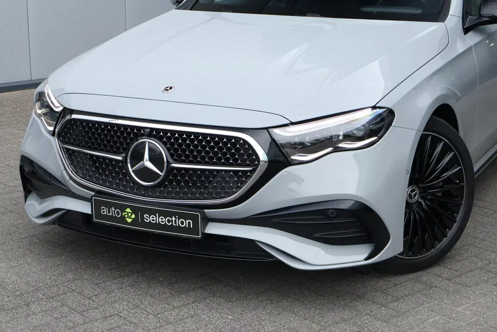 Mercedes-Benz E-Klasse 300 e Exclusive Line uit 2024, foto 3