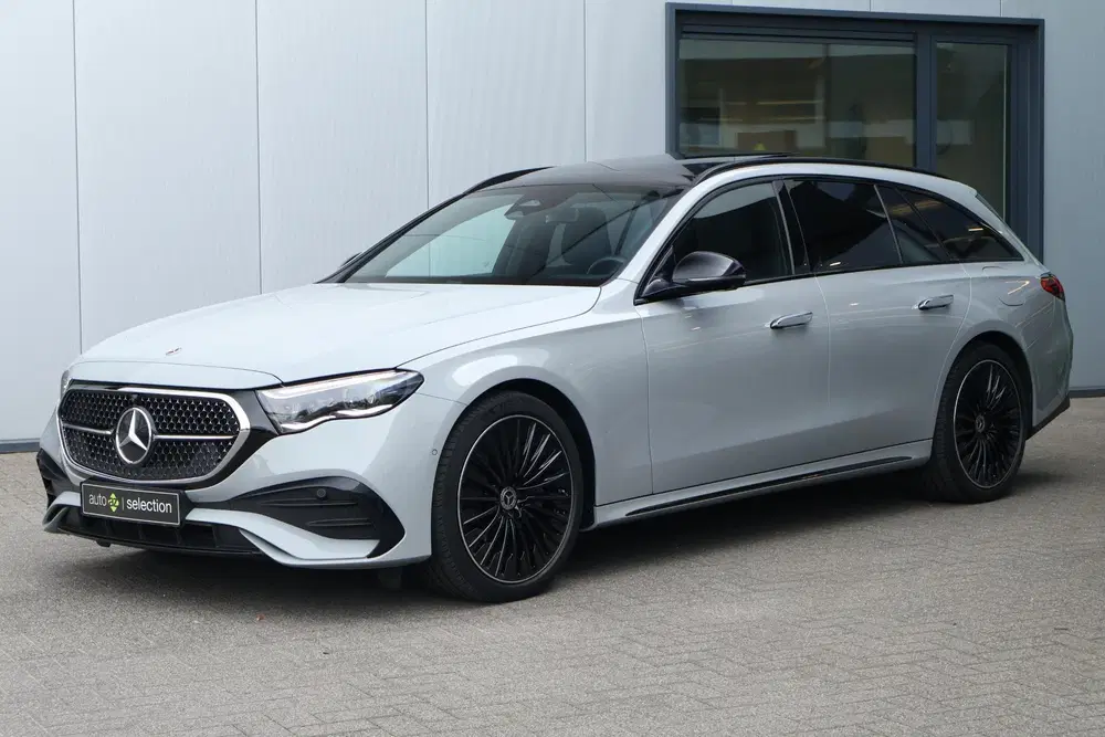 Mercedes-Benz E-Klasse 300 e Exclusive Line uit 2024, foto 6