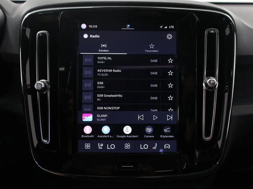 Volvo C40 Recharge Ultimate 69 kWh uit 2023, foto 16
