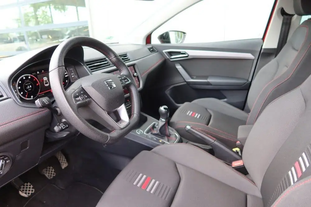 SEAT Ibiza 1.0 TSI FR Business Intense 116pk NAVI, Virtual uit 2019, foto 6