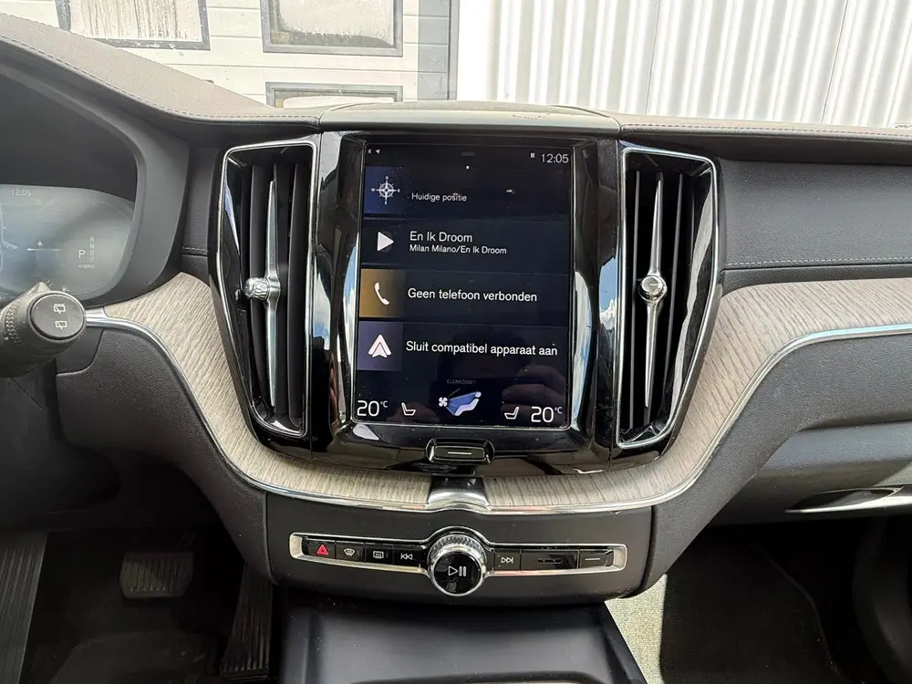 Volvo XC60 T8 Twin Engine 390pk Geartronic AWD 2019 Grijs uit 2019, foto 11