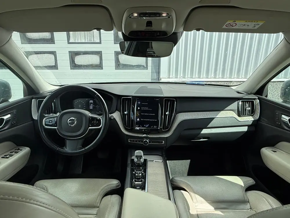 Volvo XC60 T8 Twin Engine 390pk Geartronic AWD 2019 Grijs uit 2019, foto 7